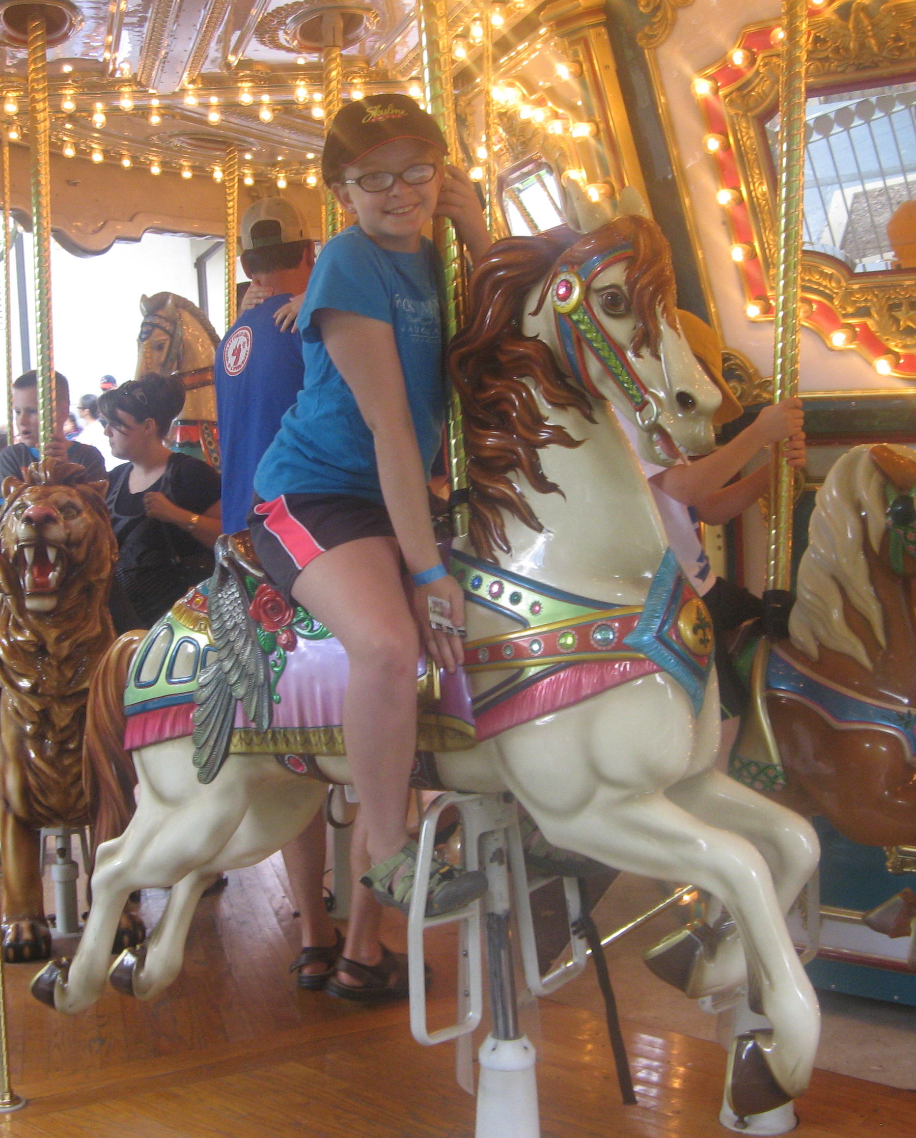 2013-06-29 Jane caroseling at Grants Farm.jpg